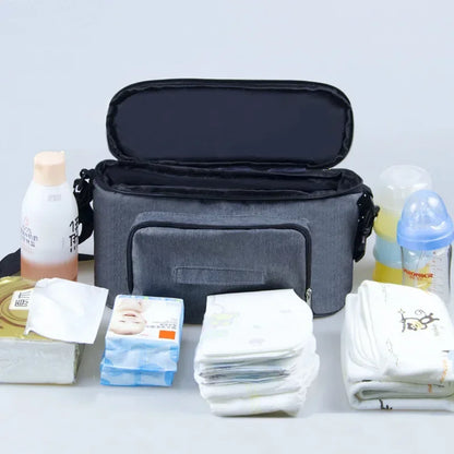 Bolsa de cuidados do bebê. Qualidade, beleza e grande espaço para acomodar com carinho as coisas do bebê.